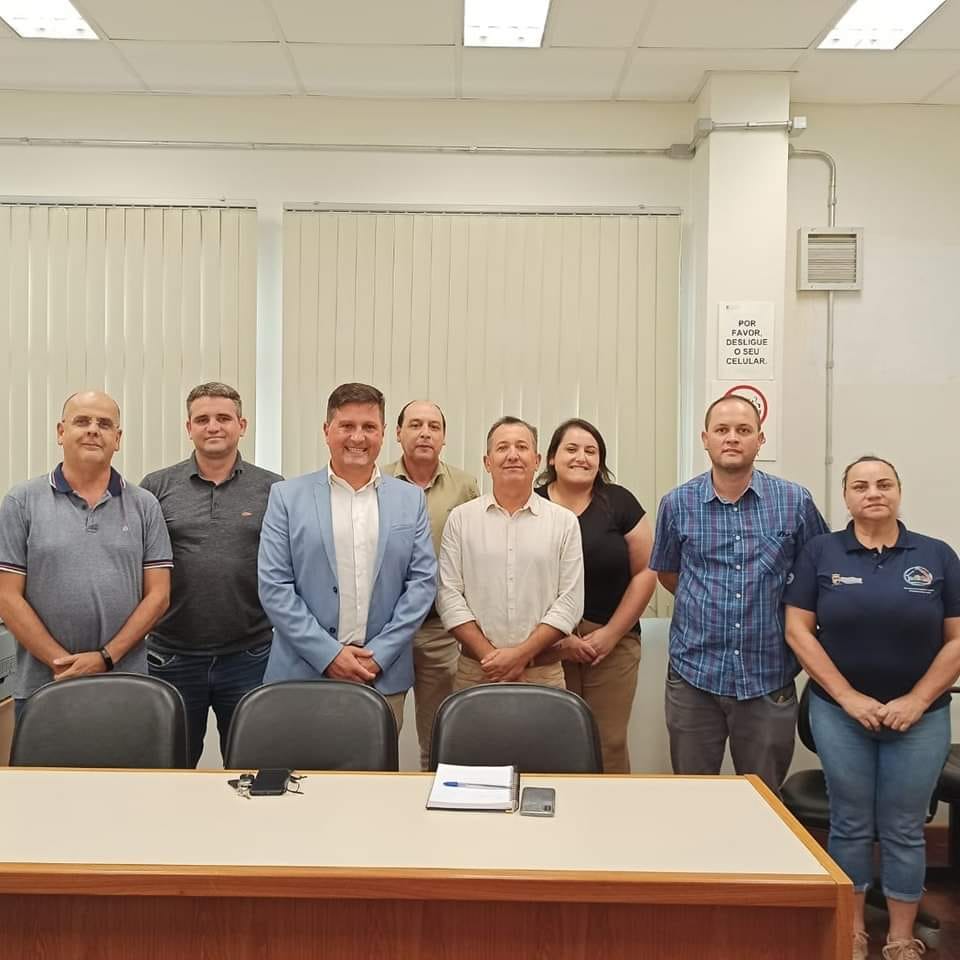 Casamento comunitário é pauta de reunião